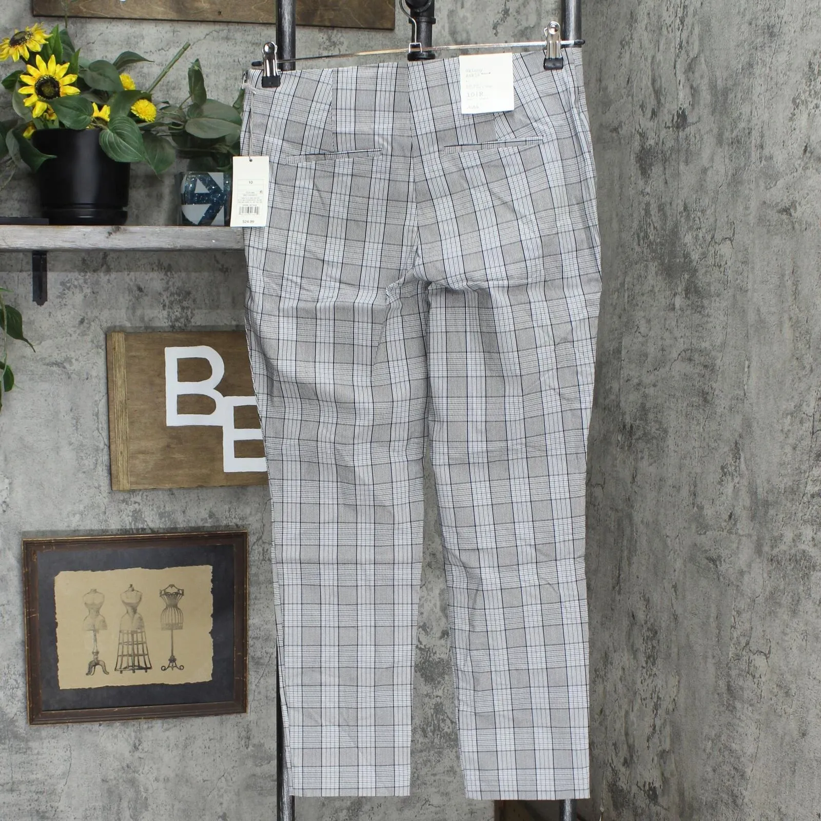 A New Day Women's Plaid High-Rise Skinny Pants 564737
