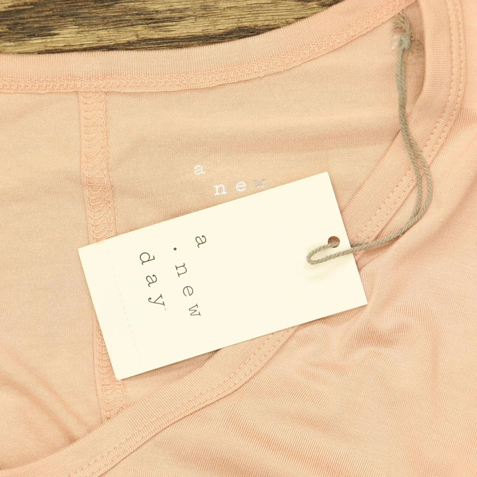 A New Day Women's Short Sleeve Scoop Neck T-Shirt 78120874 Light Pink XL