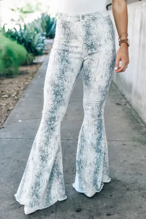 Bright White Western Fashion High Waist Snakeskin Print Flare Pants