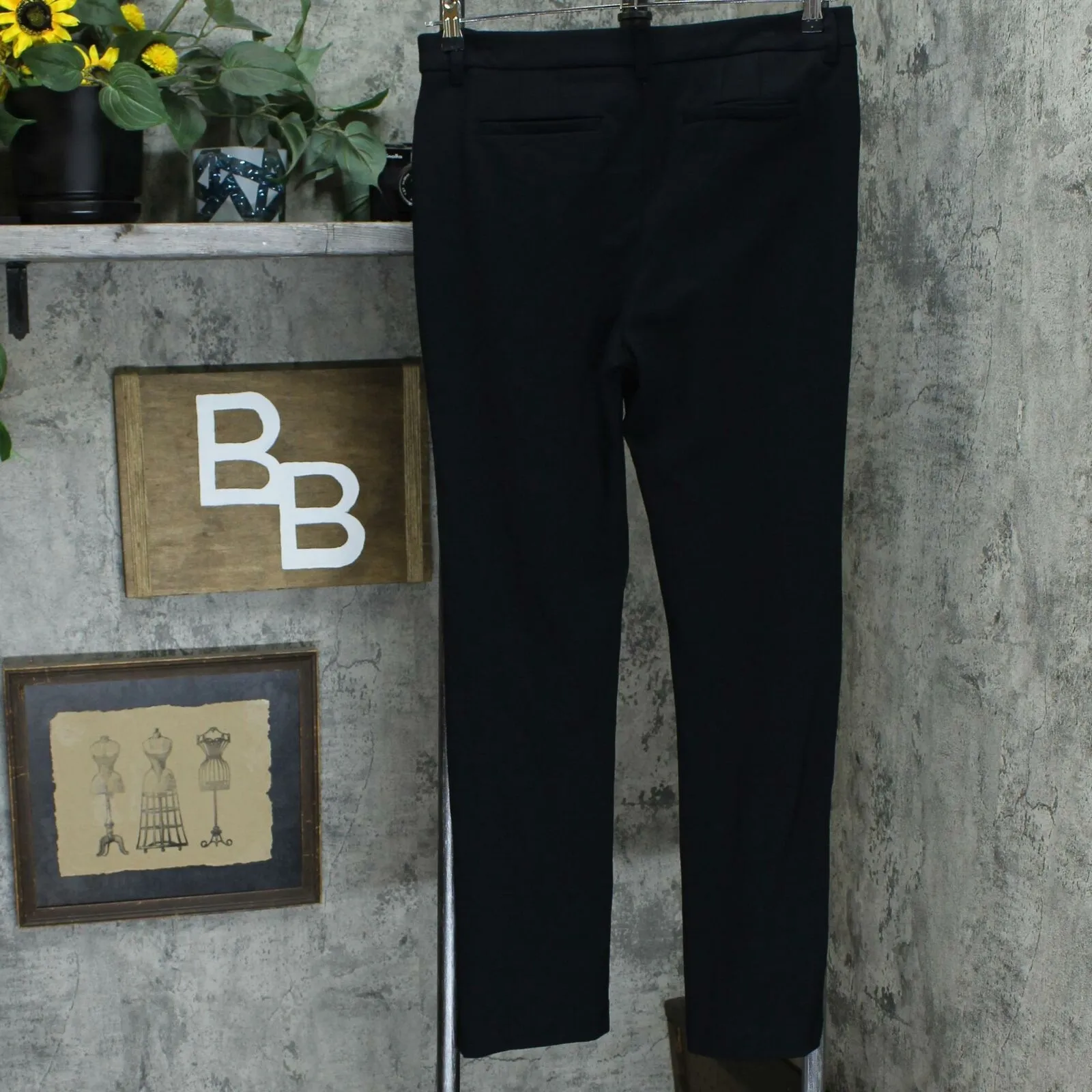 Charter Club Women's Mid Rise Straight Leg Pants Deep Black 10