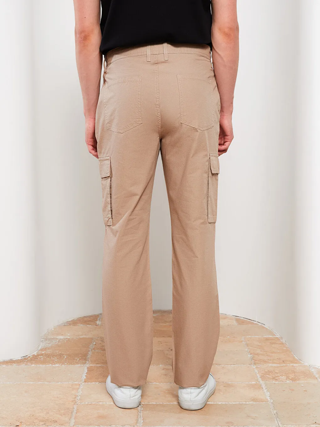 Comfortable Fit Gabardine Men's Cargo Trousers