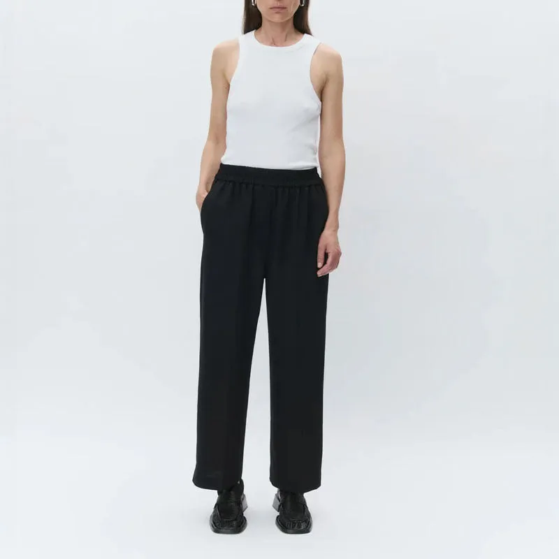 DAY BIRGER ET MIKKELSEN Jonah Classic Gabardine Trousers in Black