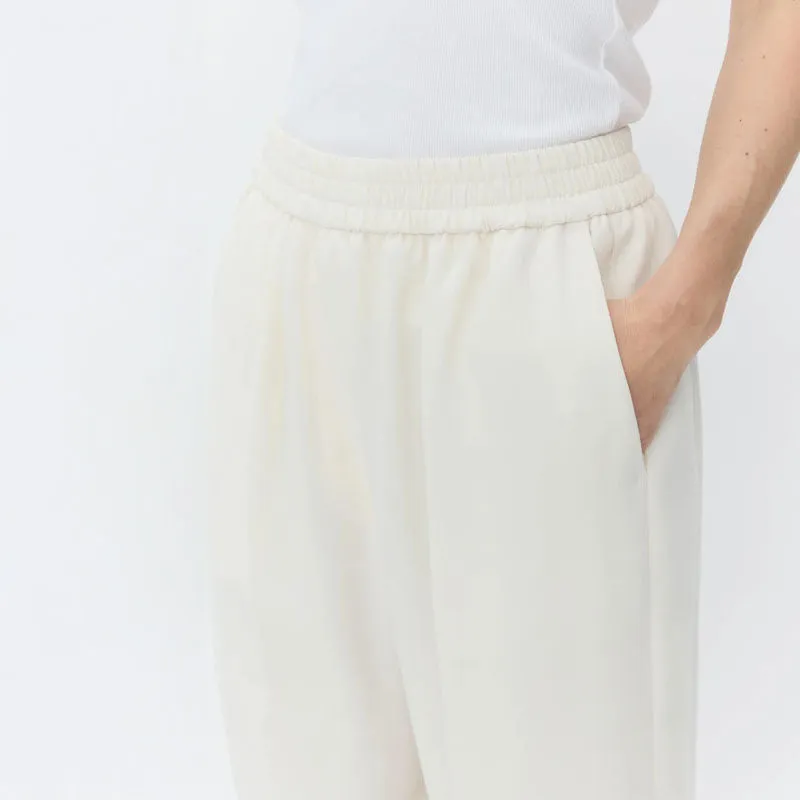 DAY BIRGER ET MIKKELSEN Jonah Classic Gabardine Trousers in Ivory