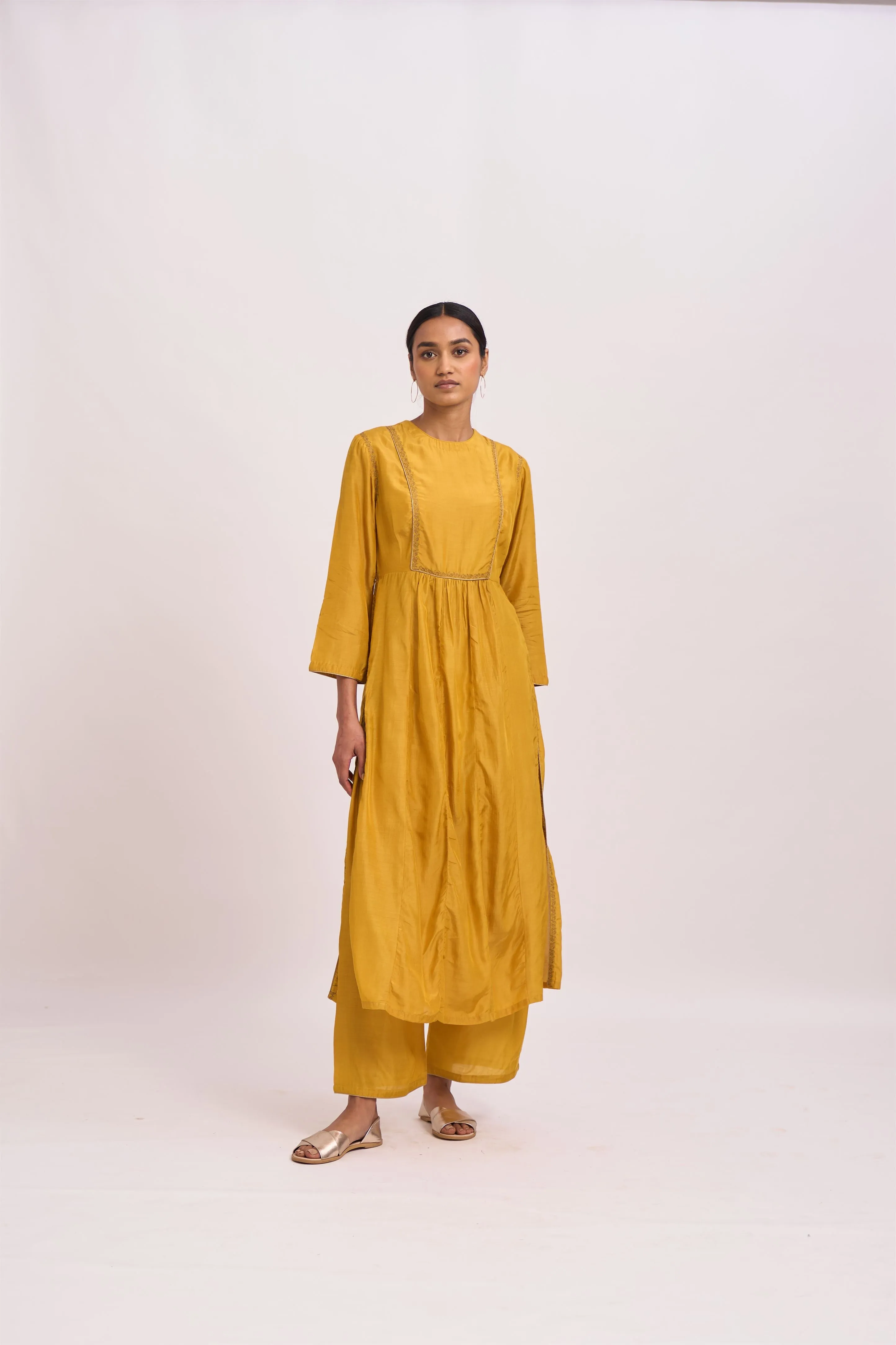 Dot   I   Aavni Maryah Kurta Set  Cotton Silk Kurta & Pant with Chanderi Scarf  Mustard SS24-PK-21