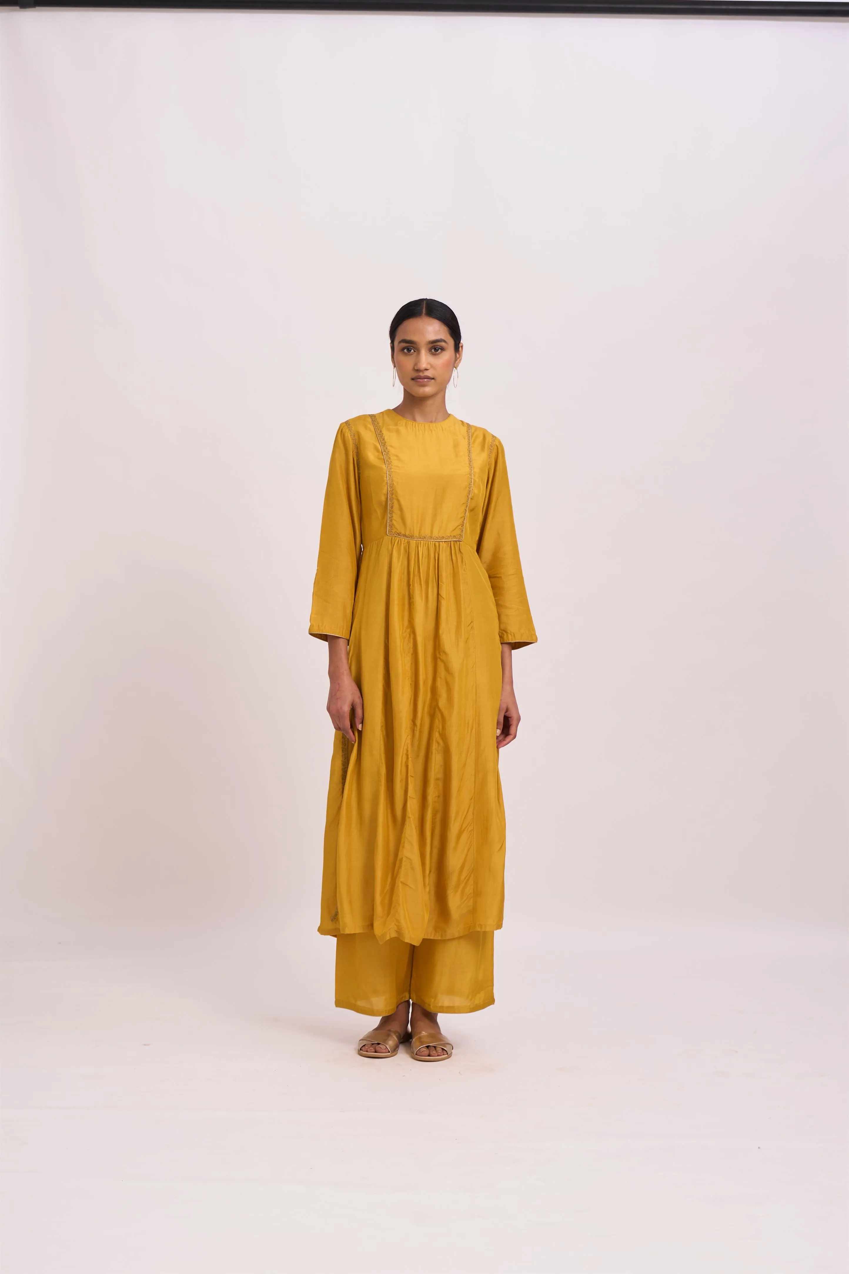 Dot   I   Aavni Maryah Kurta Set  Cotton Silk Kurta & Pant with Chanderi Scarf  Mustard SS24-PK-21