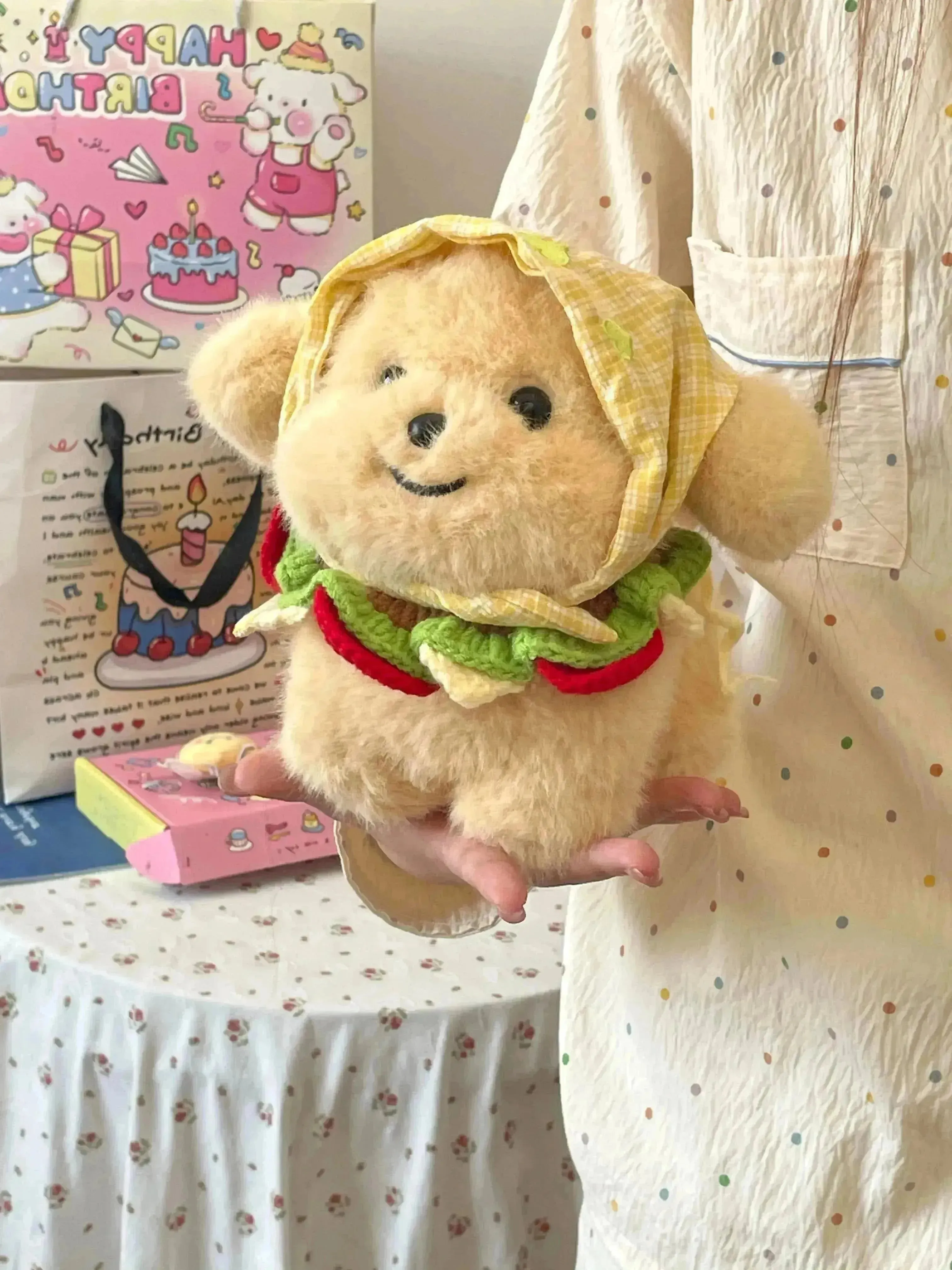 Dressed up Puppy Plushie (21 cm)