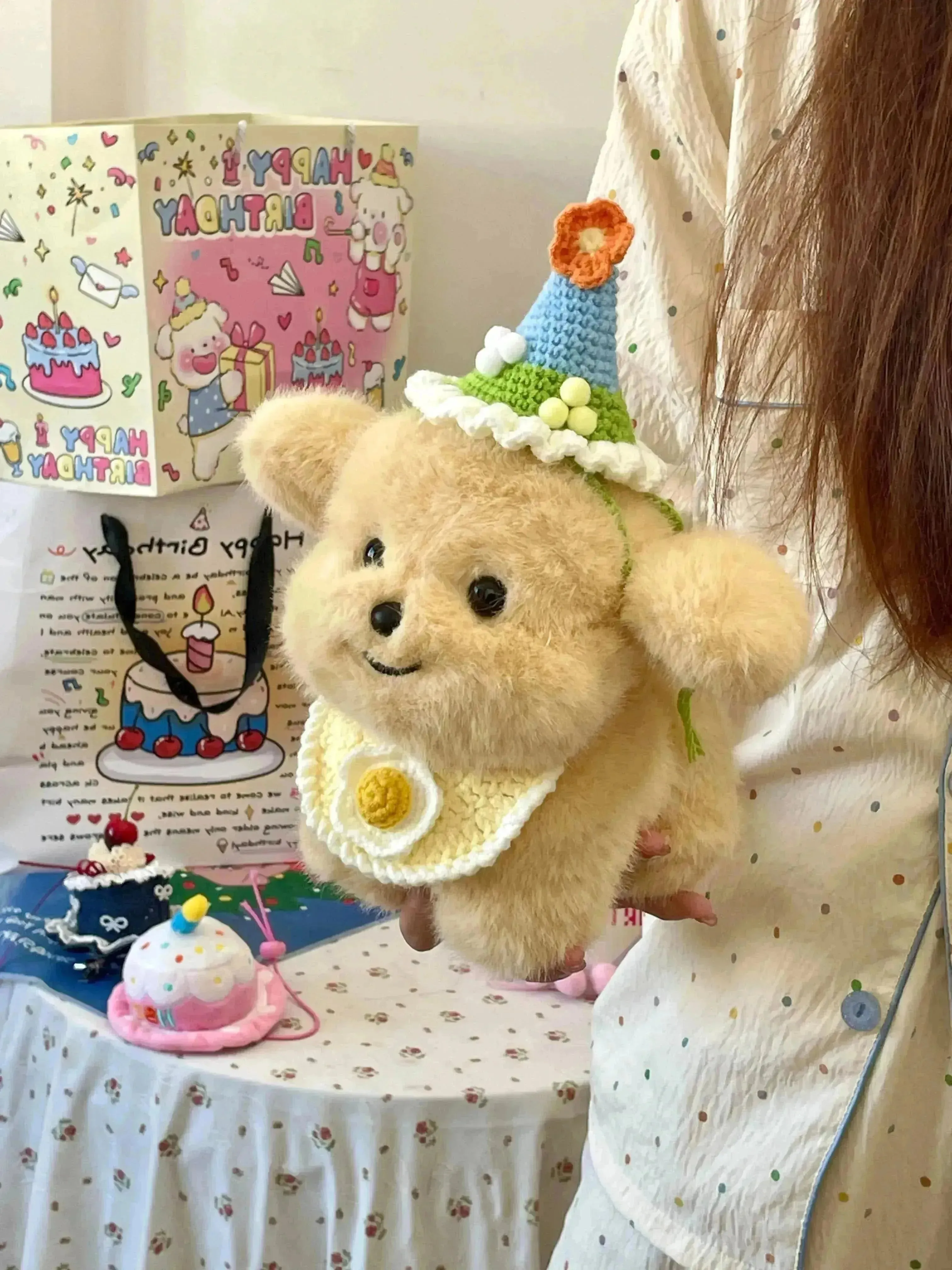Dressed up Puppy Plushie (21 cm)