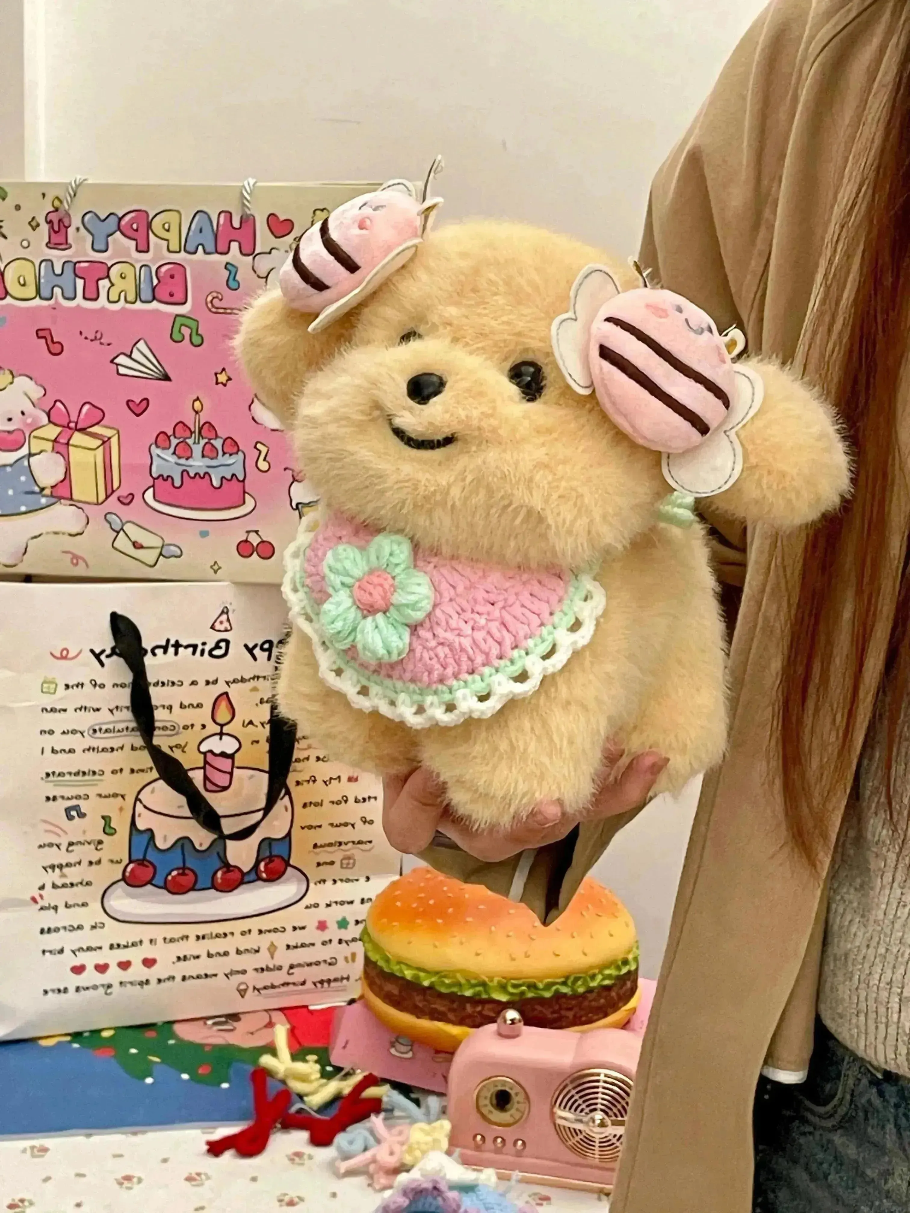 Dressed up Puppy Plushie (21 cm)