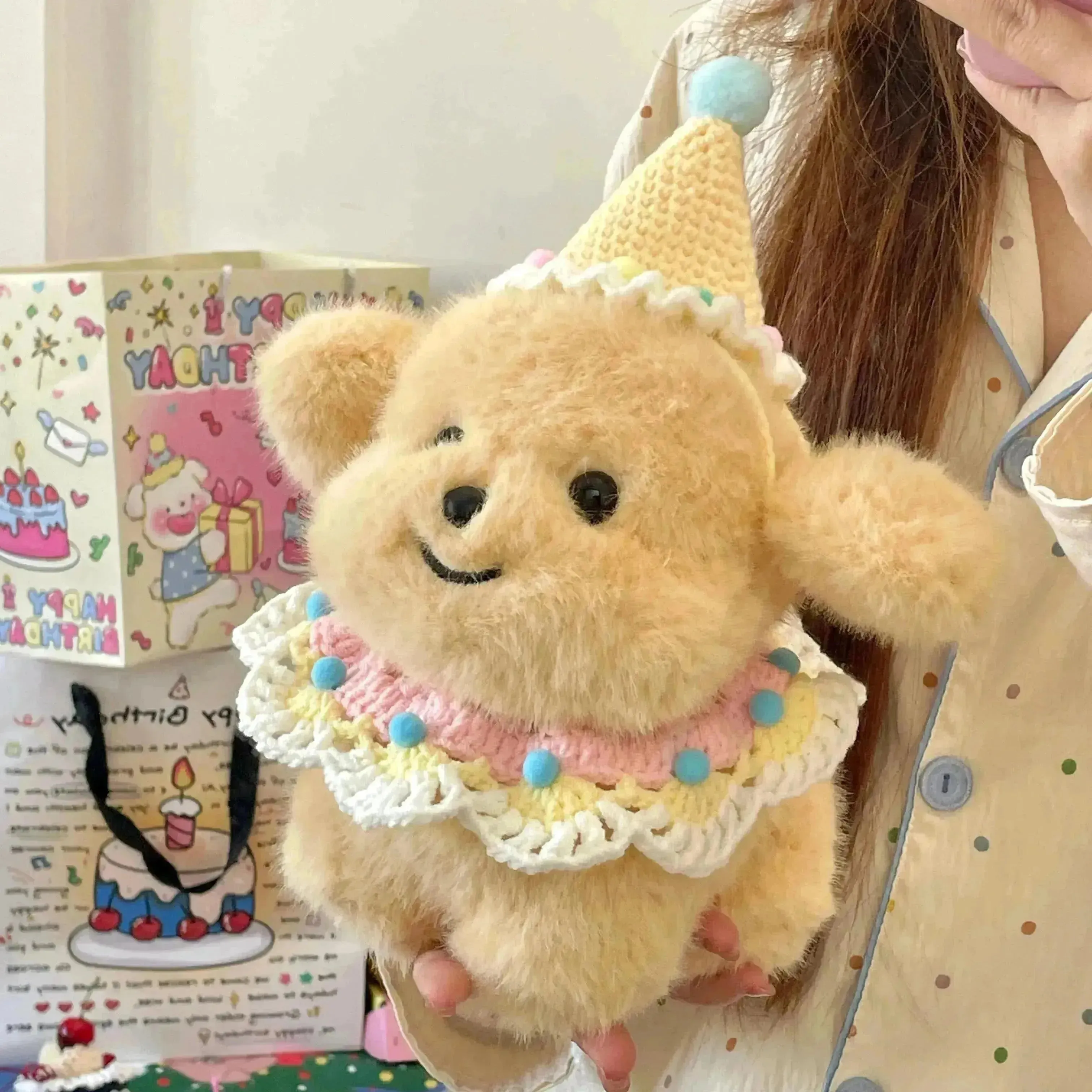 Dressed up Puppy Plushie (21 cm)