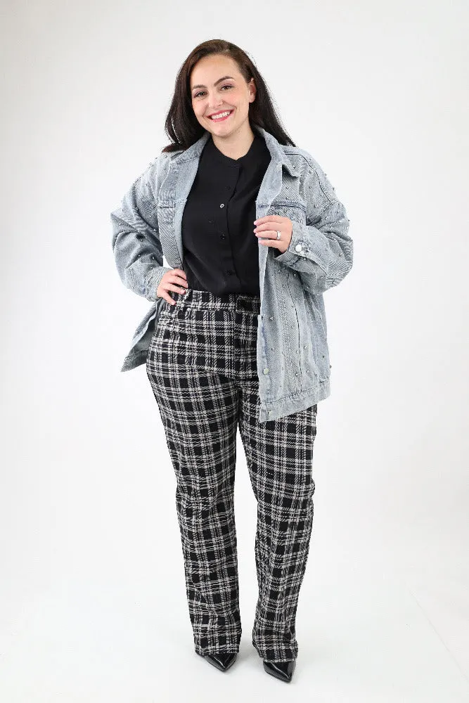 Flowing Flare Plaid Trousers - Black