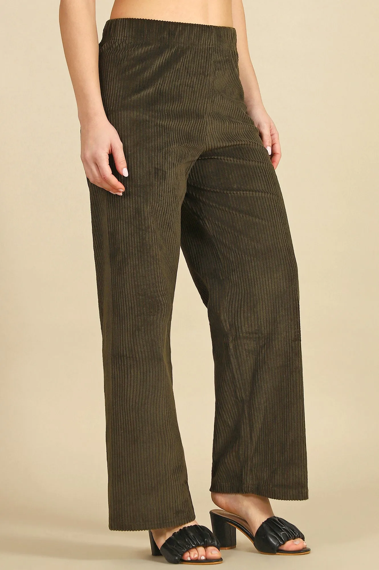 Green Solid Cotton Blend Straight Pants
