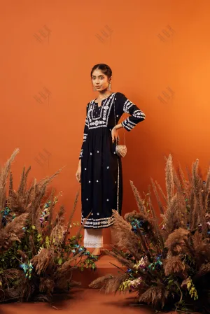 HOK chikankari Long Kurta in Rayon Cotton for Women - Black
