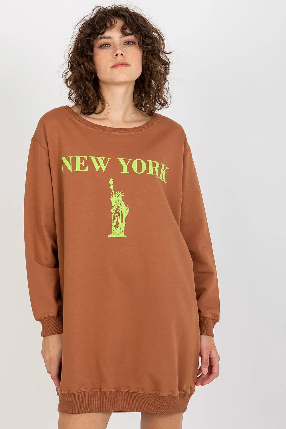JTDF New York Oversized Women's Sweatshirt with Bold Front Print