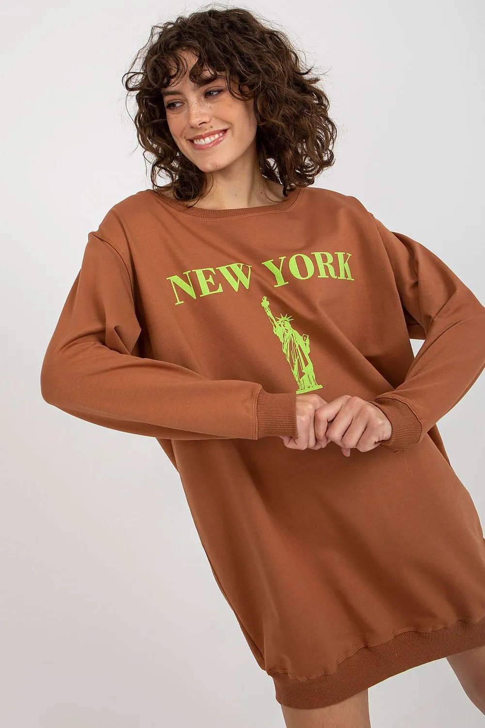 JTDF New York Oversized Women's Sweatshirt with Bold Front Print