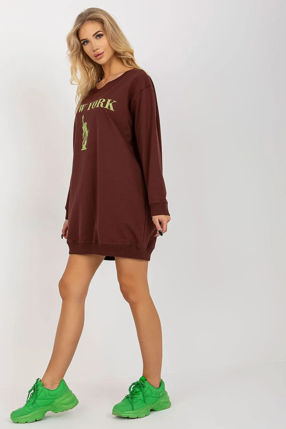 JTDF New York Oversized Women's Sweatshirt with Bold Front Print