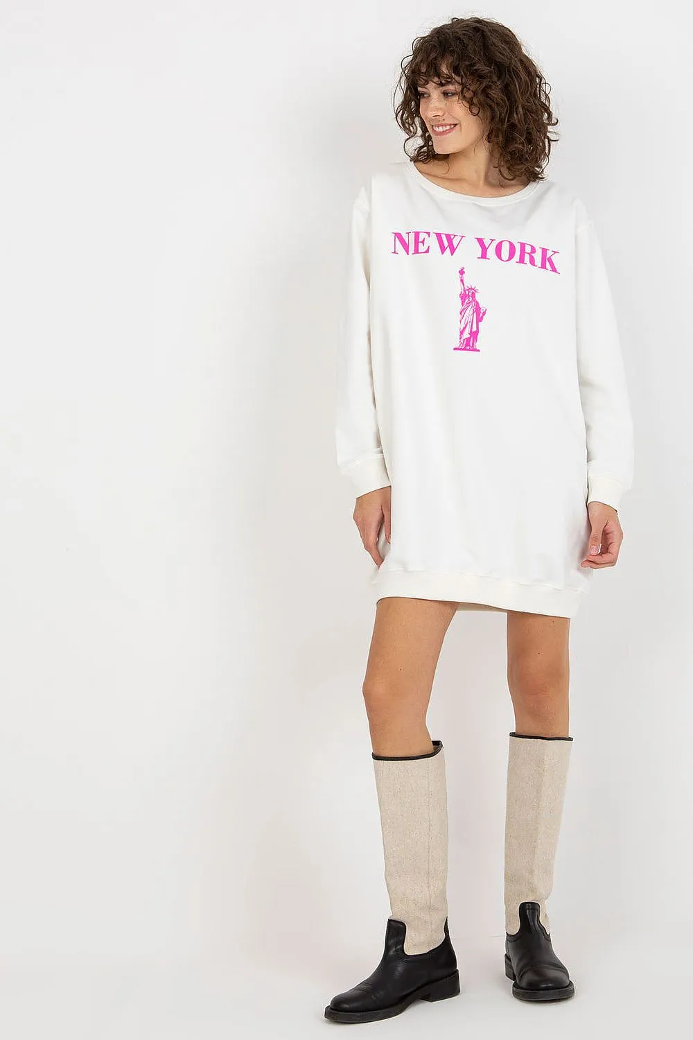 JTDF New York Oversized Women's Sweatshirt with Bold Front Print
