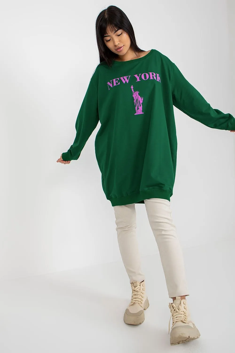 JTDF New York Oversized Women's Sweatshirt with Bold Front Print