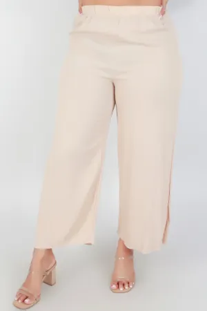 LOOK ME UP CAPRI PANTS