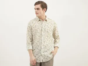 Men Printed Spread Collar Shirt