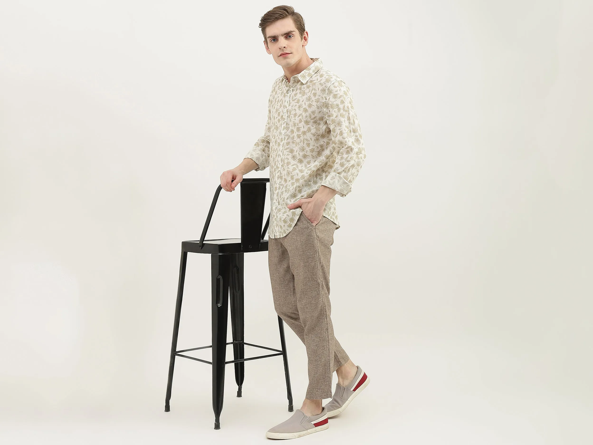 Men Printed Spread Collar Shirt