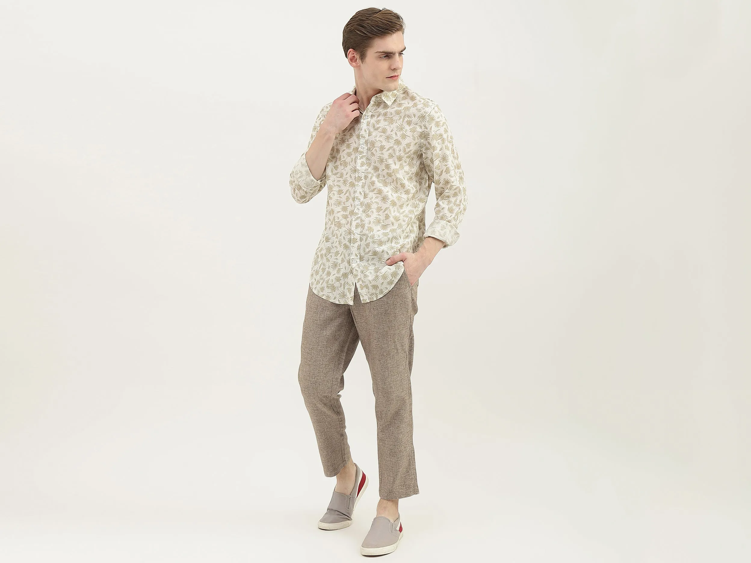 Men Printed Spread Collar Shirt
