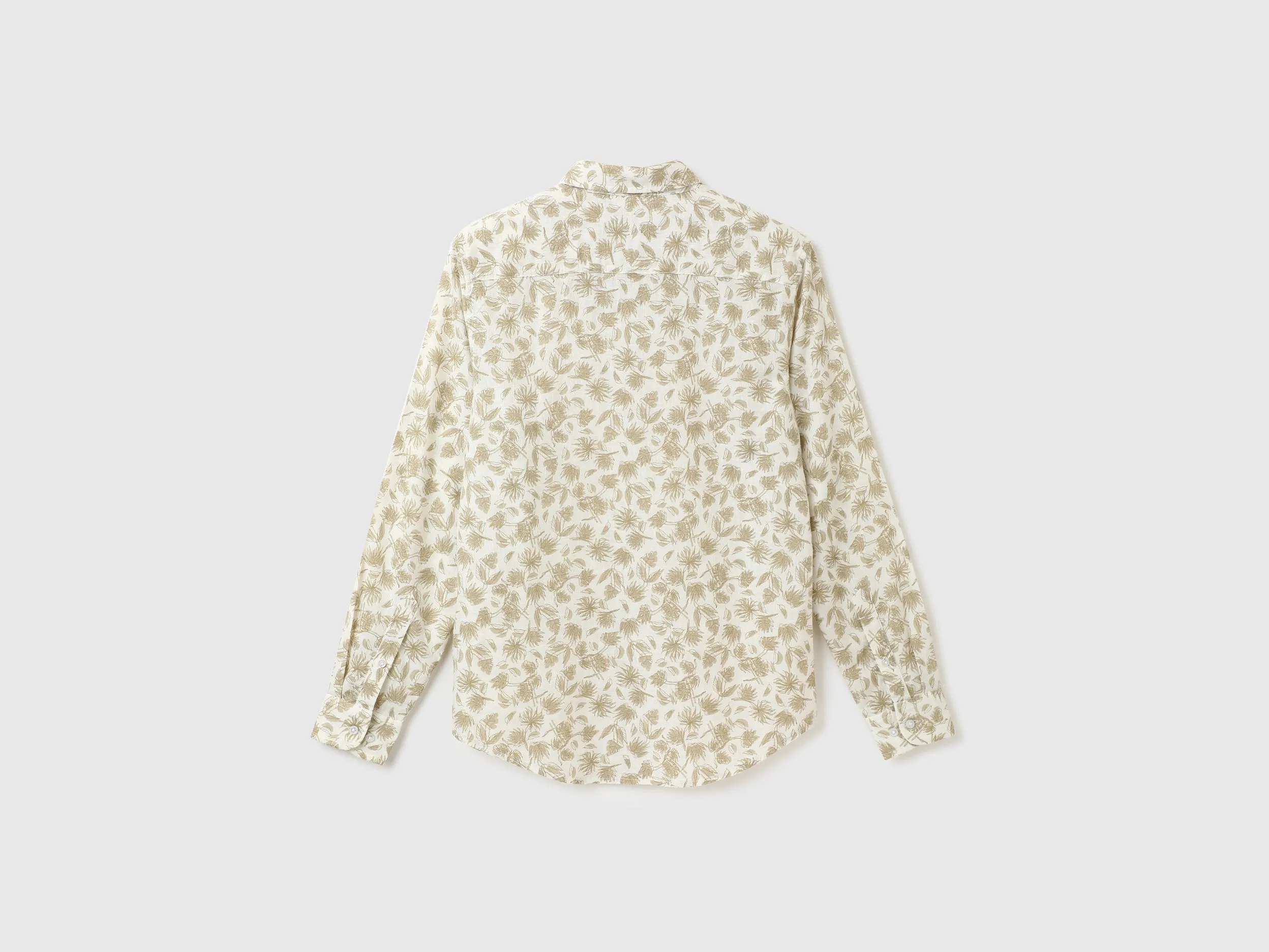 Men Printed Spread Collar Shirt