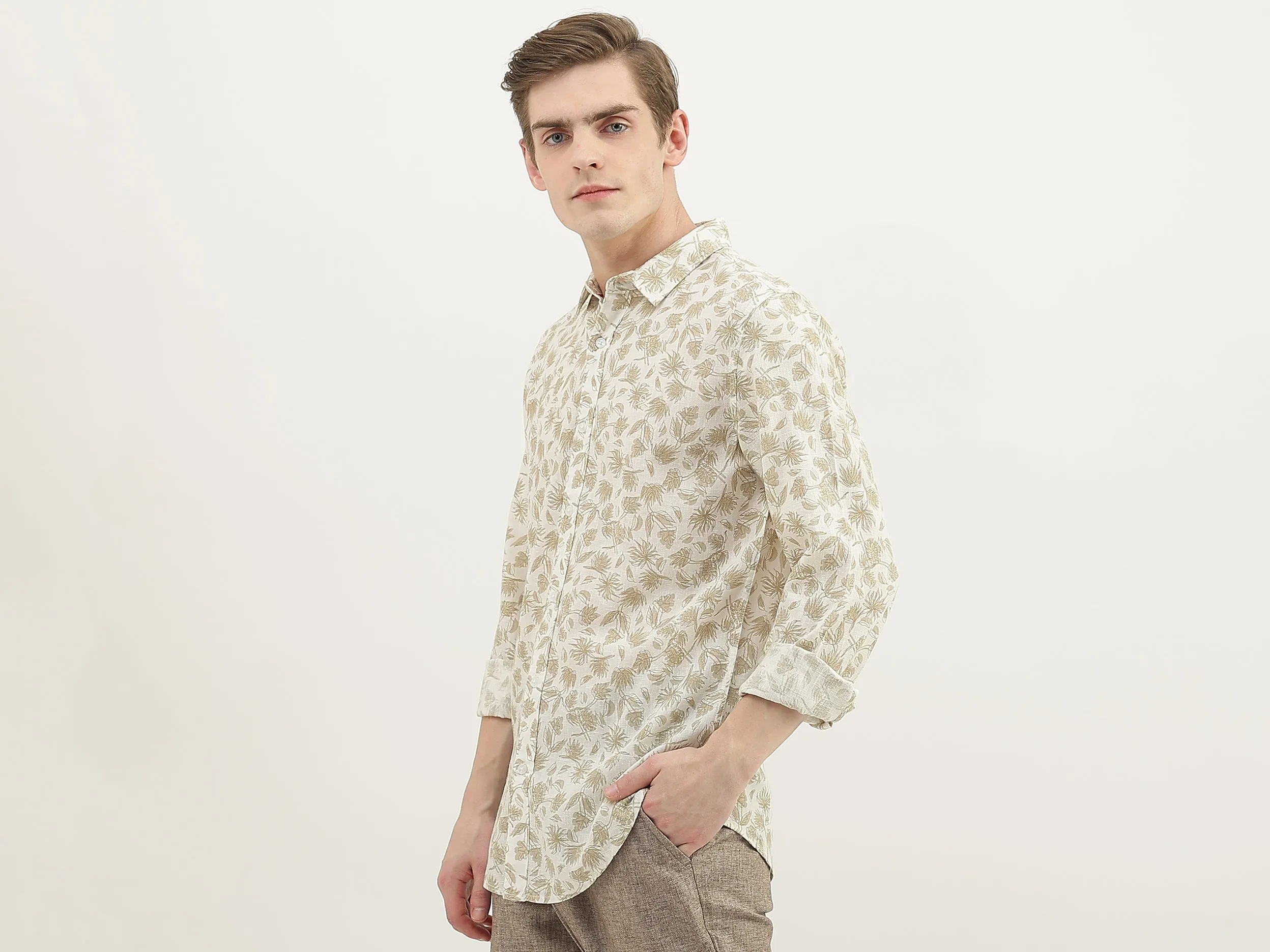 Men Printed Spread Collar Shirt