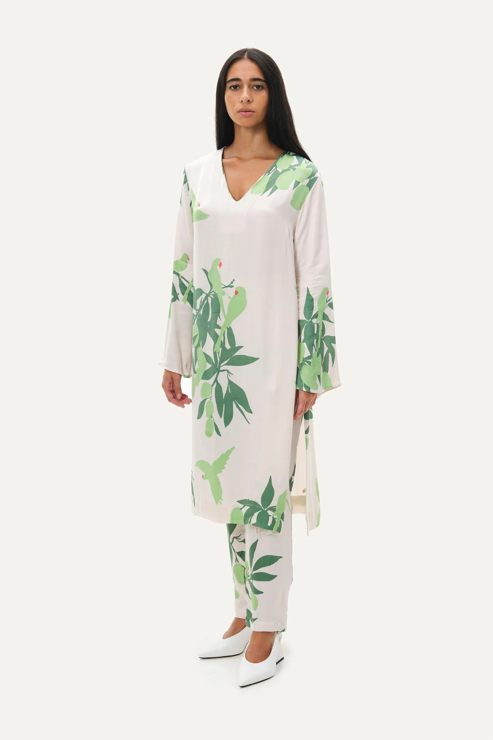 Naushad Ali   I   Tunic setMangoes & parrots Signature Spring Summer 2025 Soft Pink Cotton satin NA SS24 W03