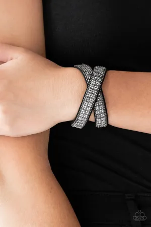 Paparazzi Rock Band Refinement Bracelet Black