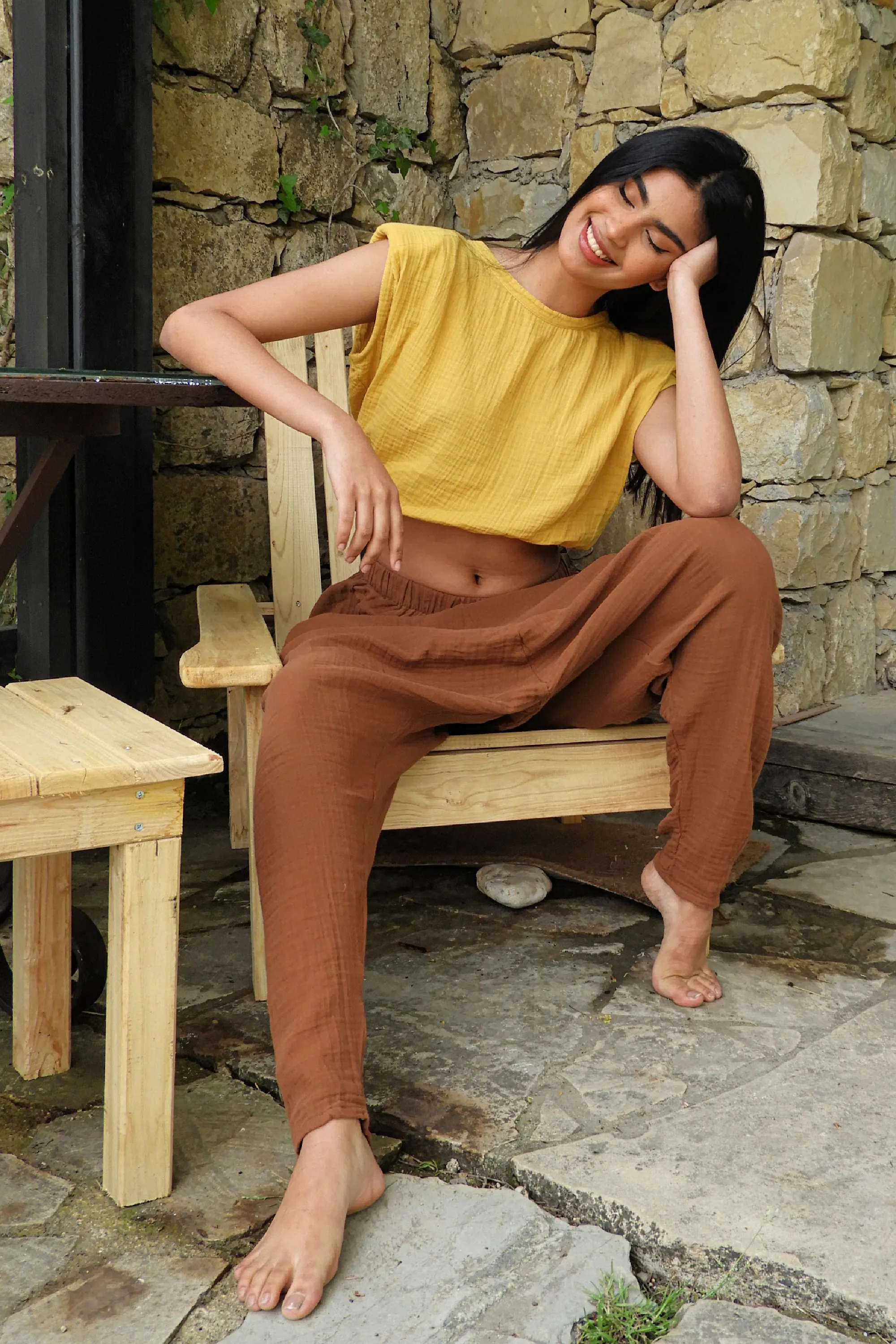 RELAX Women's Organic Gauze Cotton Harem Pants (Brown)