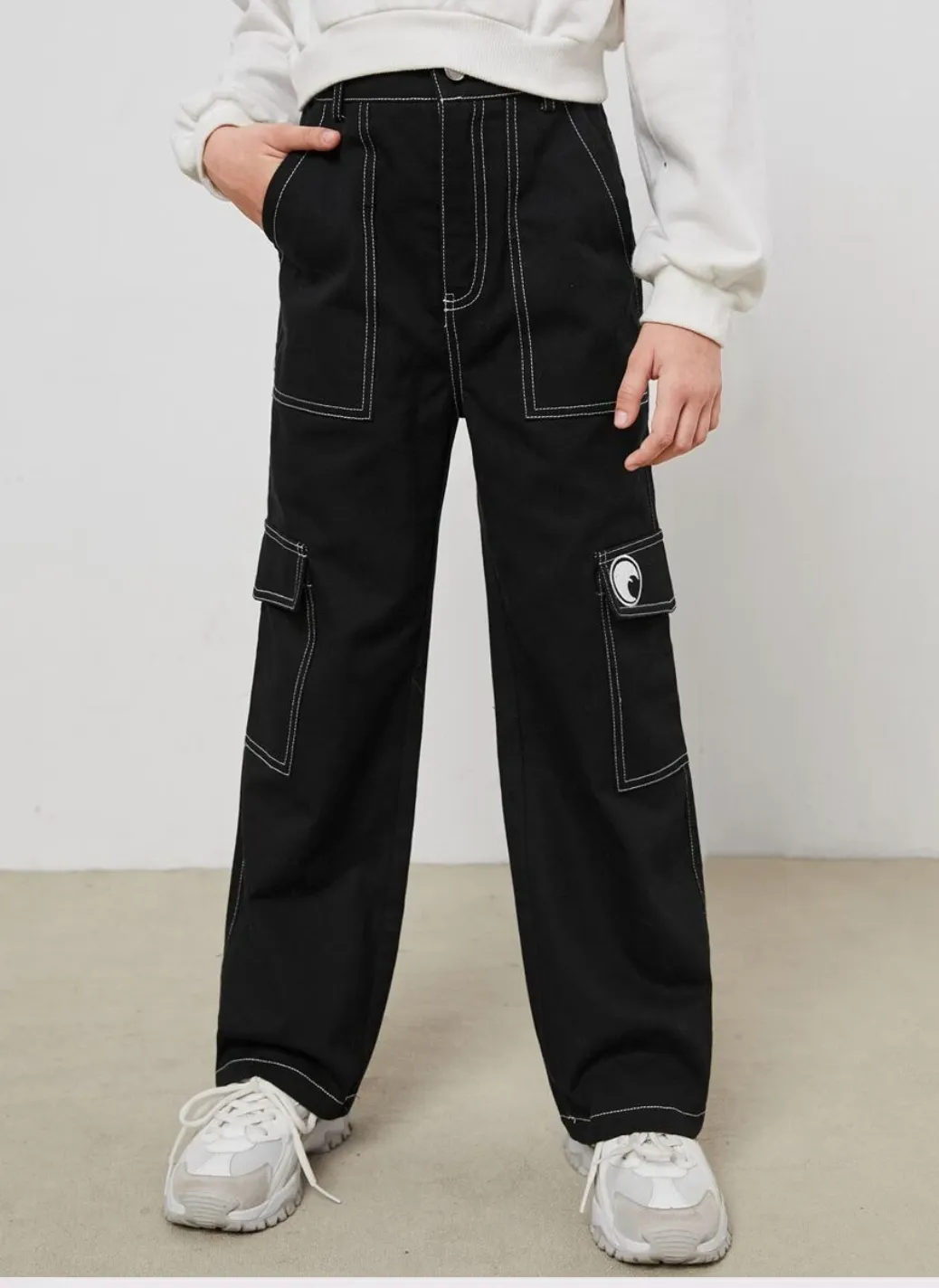 SHEIN x googly eye cru girls contrast stitch patched detail cargo pants