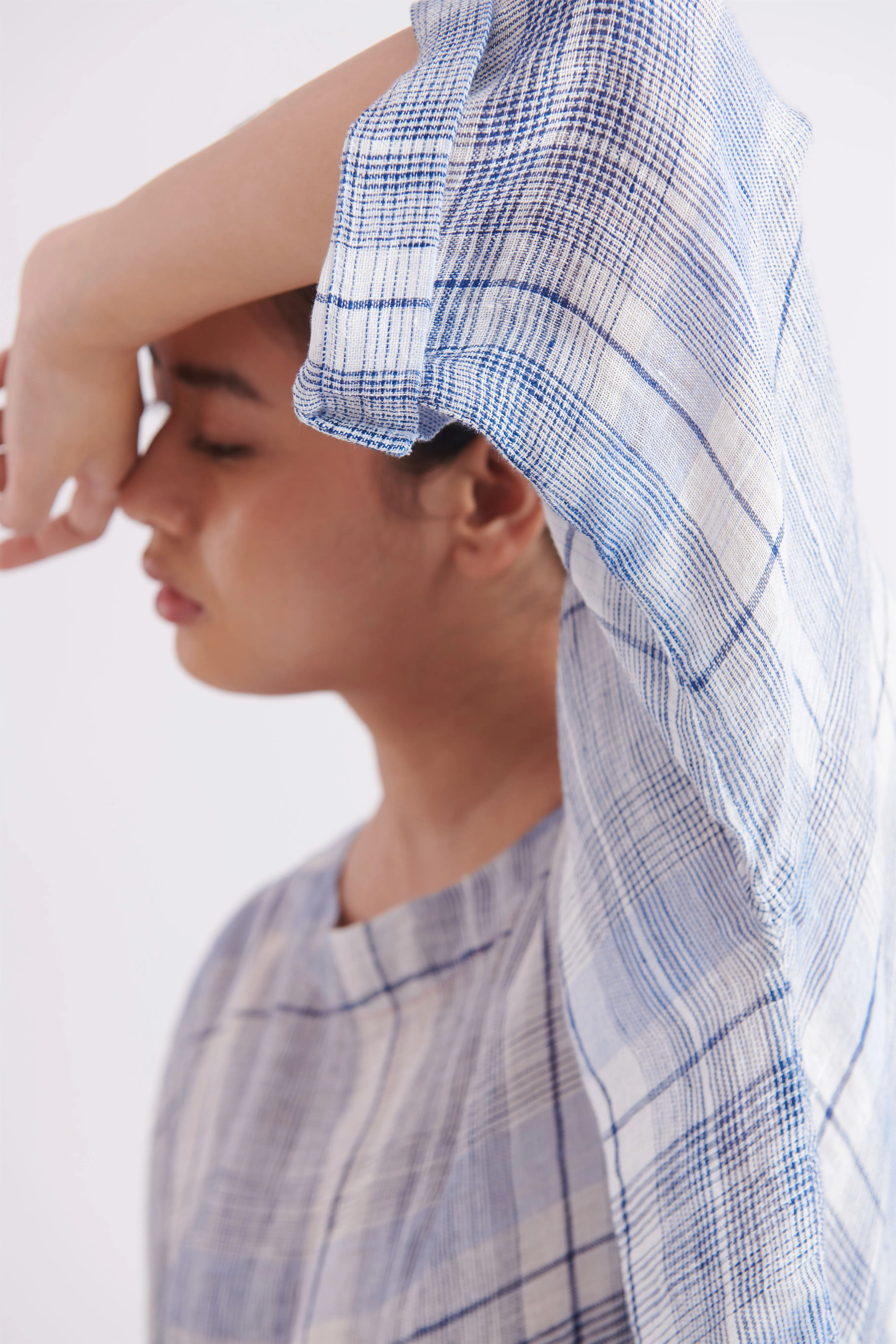summer top line gauze check-SS2025-42-fashion edit-the plavate