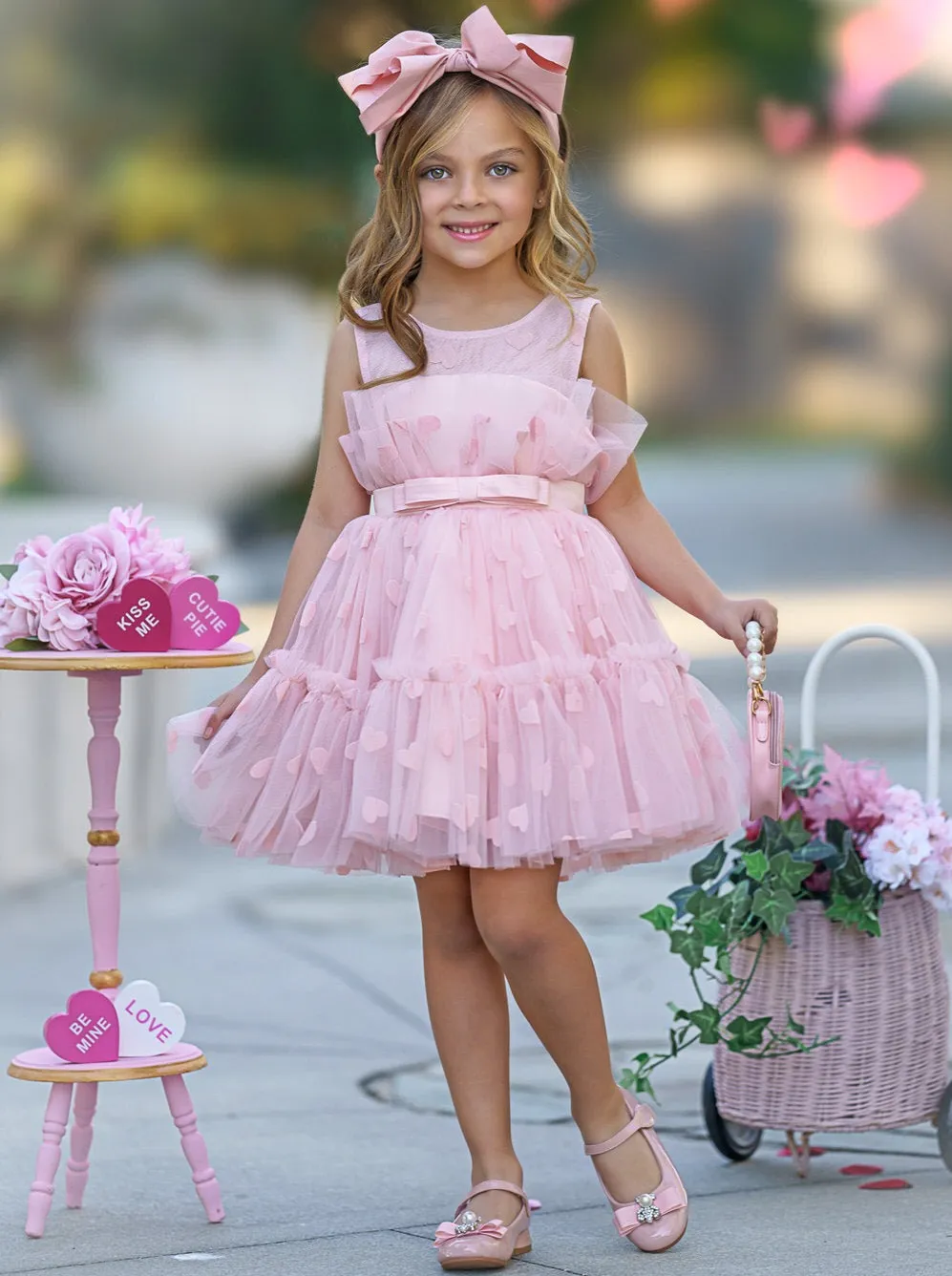 Sweetheart Chic Fanned Tulle Dress