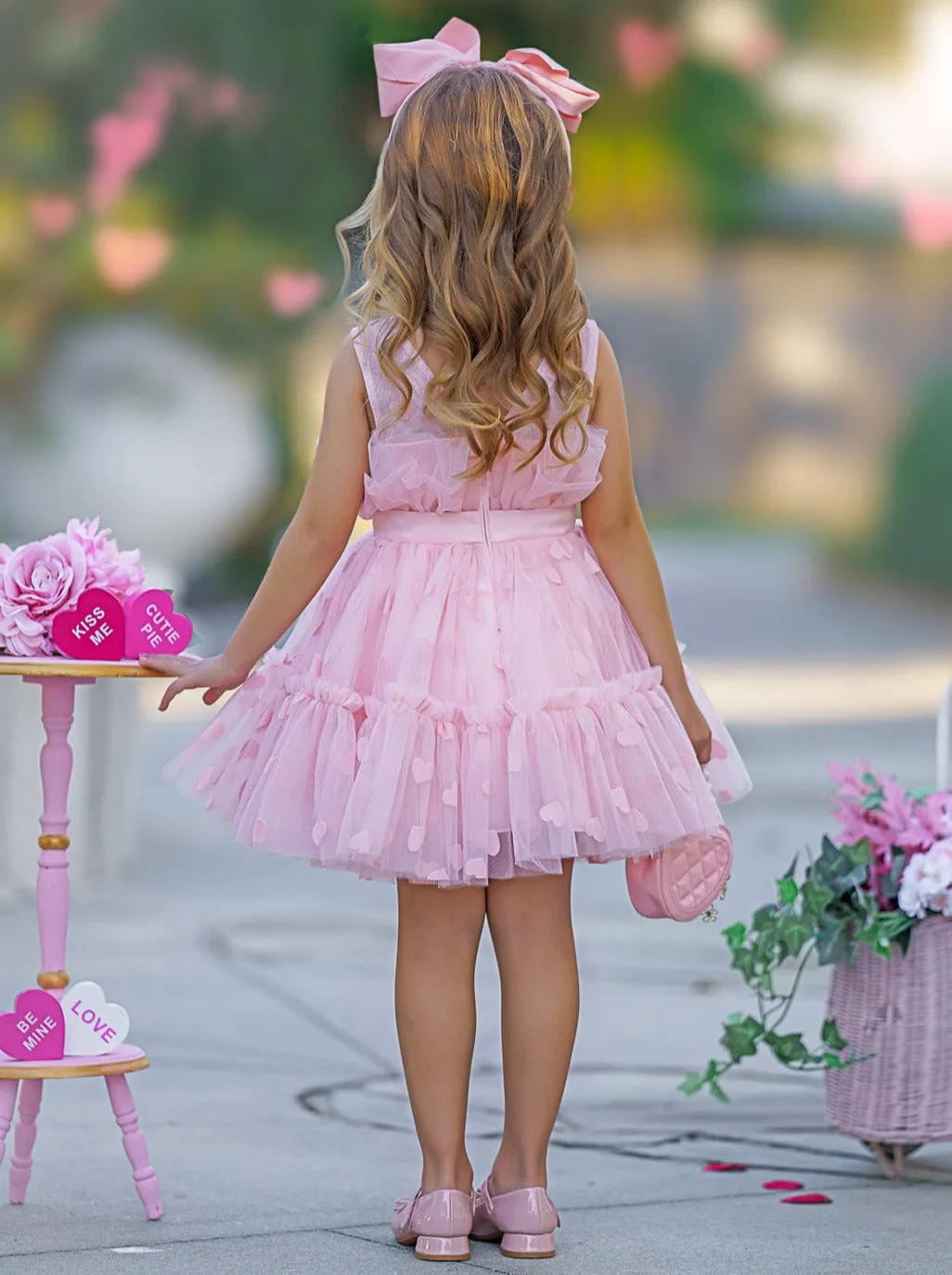 Sweetheart Chic Fanned Tulle Dress