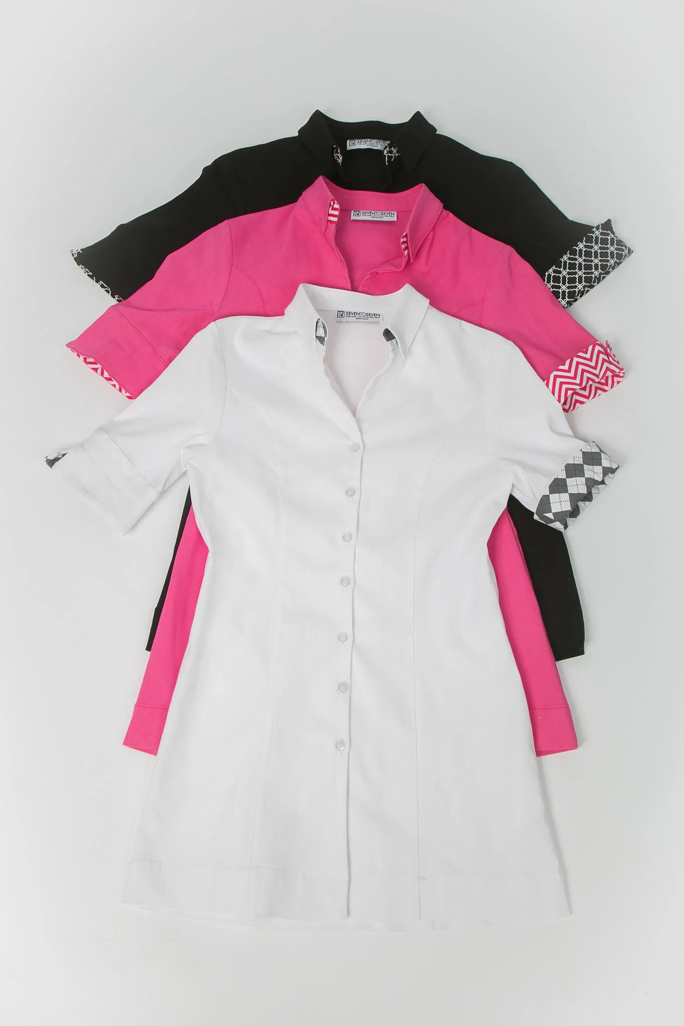 THE FITTED BUTTON SCRUB TOP