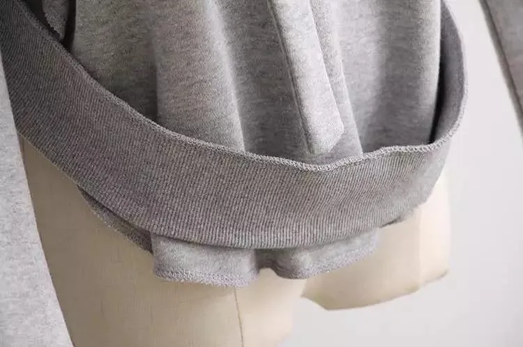 Thick Flare Sleeve Hoodie (2 Colors)
