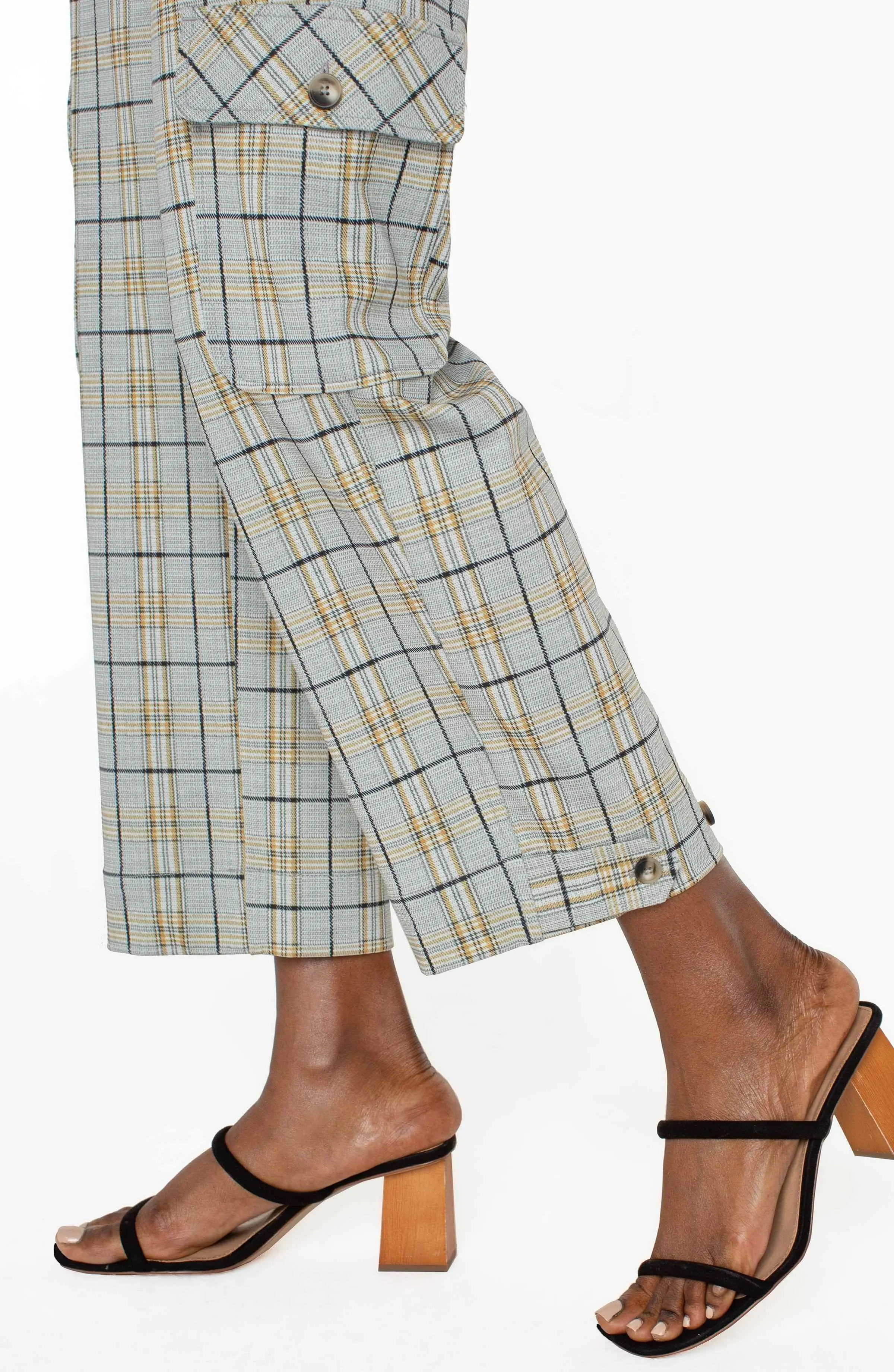 Utility Cargo Crop with Tab Hem