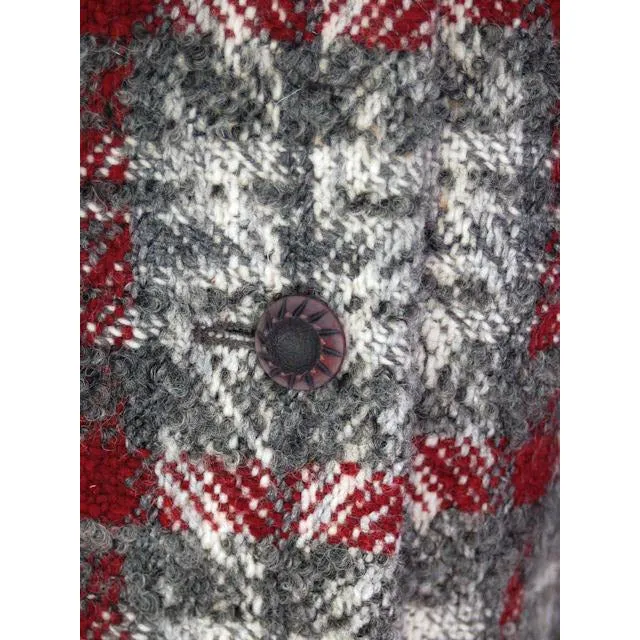Vintage Ladies Wool Coat Gray & Red Plaid 1970 Classic Style 36 Bust